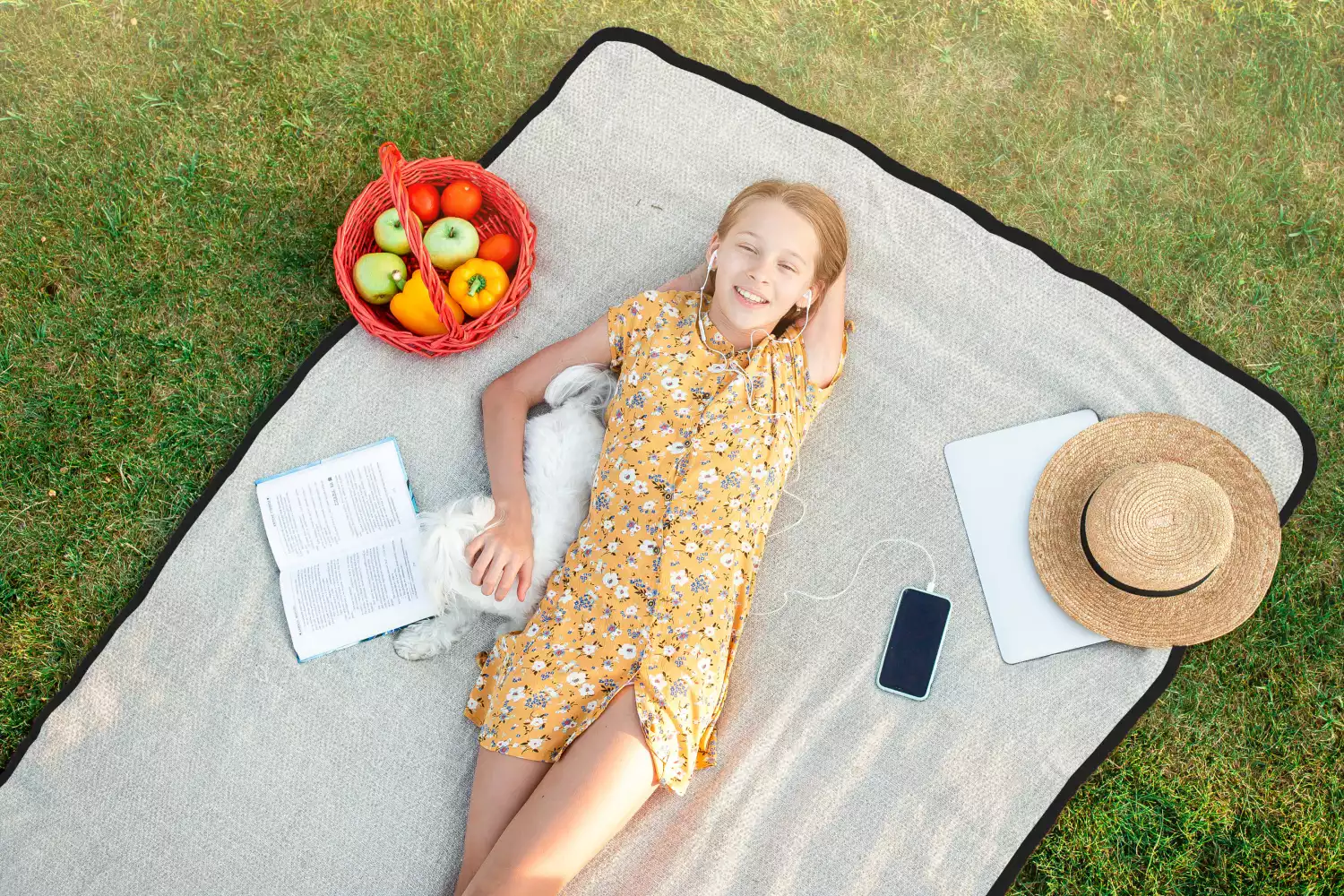 cutest picnic blanket